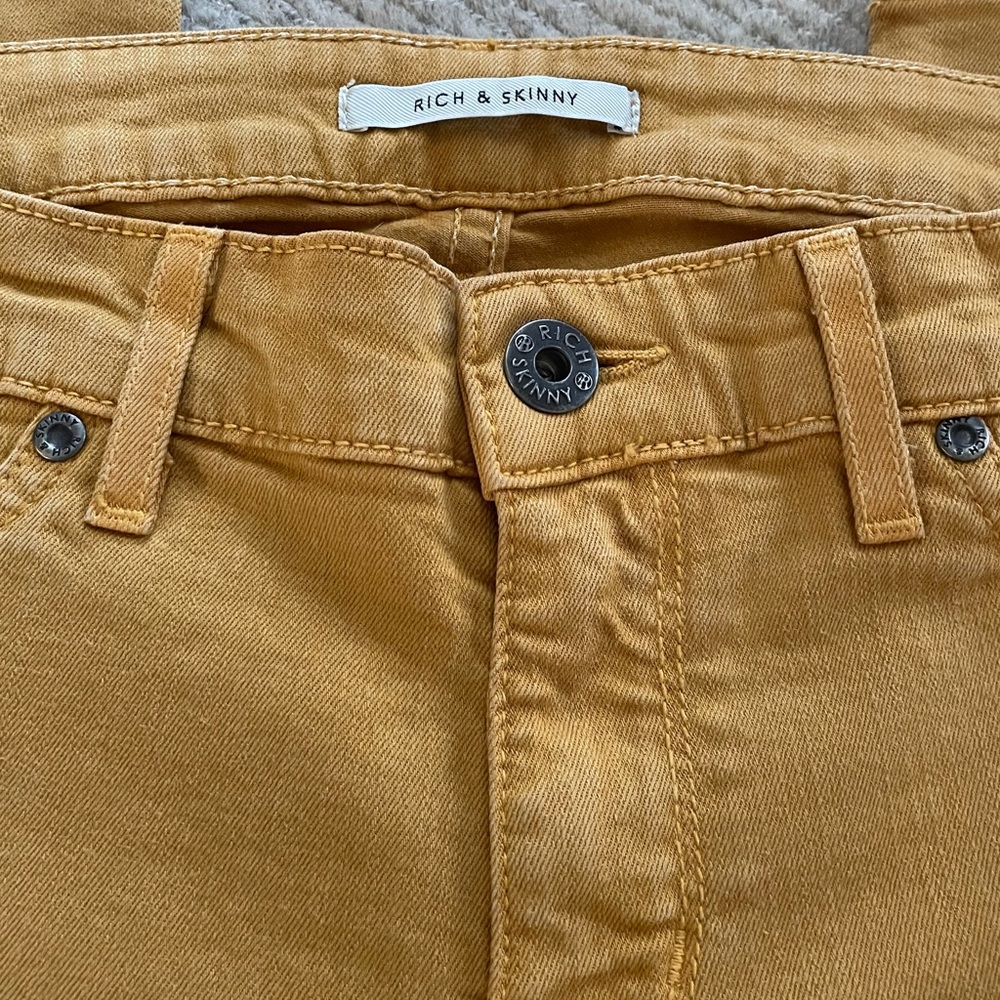 Rich & skinny jeans